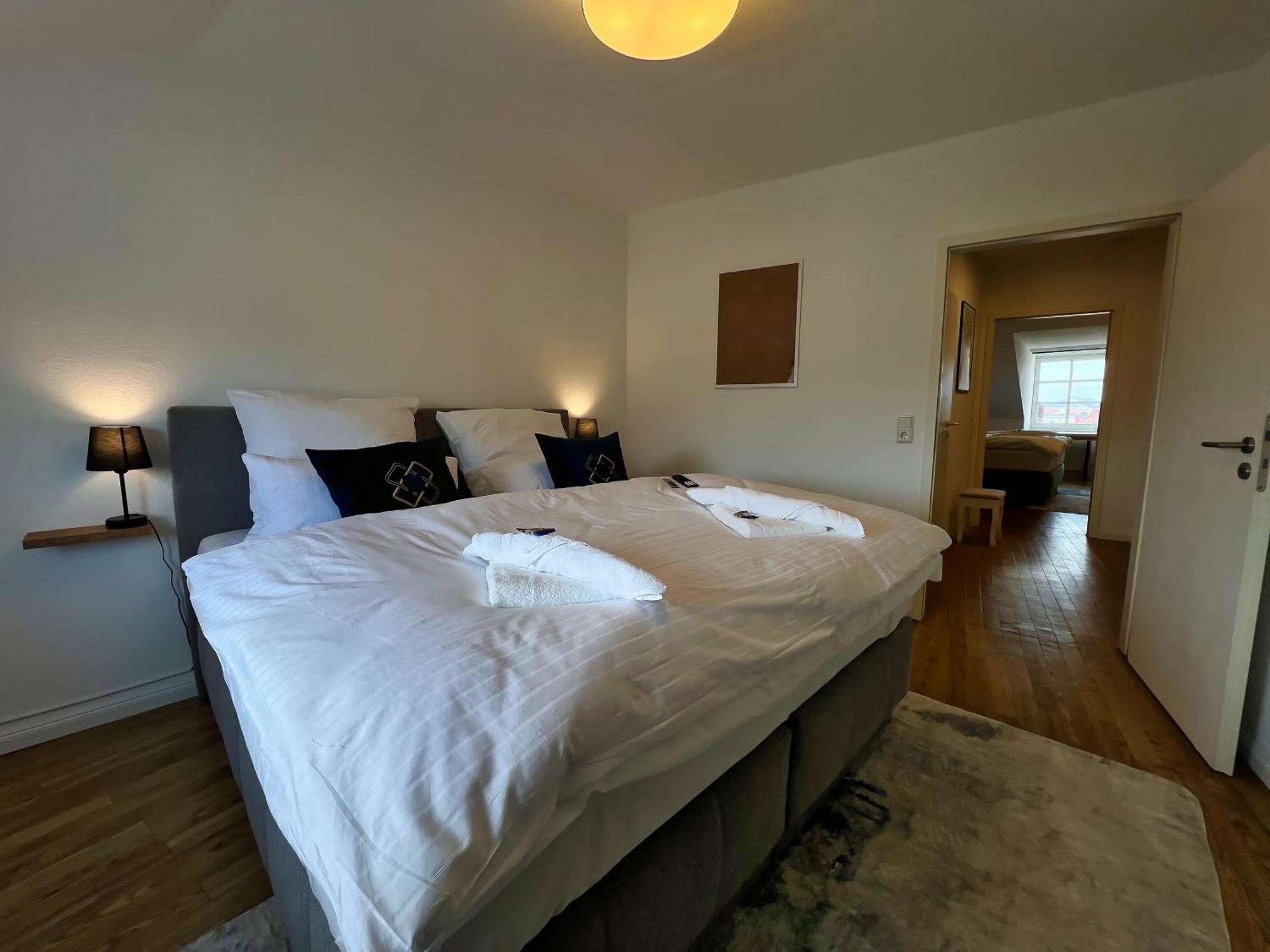 Nr 2 Modernes Apartment In Historischer Marktplatzlage 56 Qm # Cosiness Company 22 Schwerin  Exterior foto